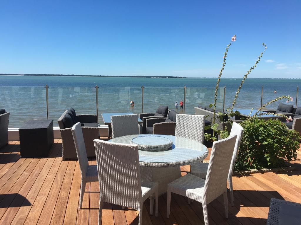 Beach Hotel - Le Grand Chalet Ronce-les-Bains Exterior foto