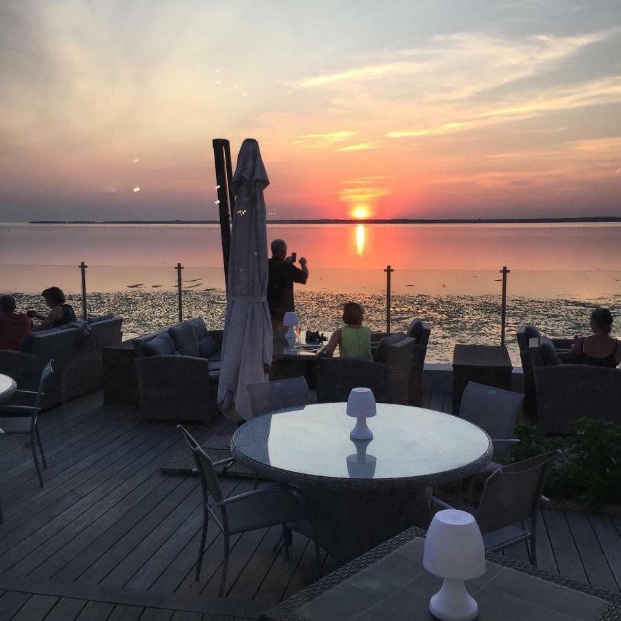 Beach Hotel - Le Grand Chalet Ronce-les-Bains Exterior foto
